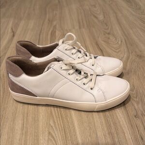 Naturalizer Morrison White Leather Sneaker Size 8.5